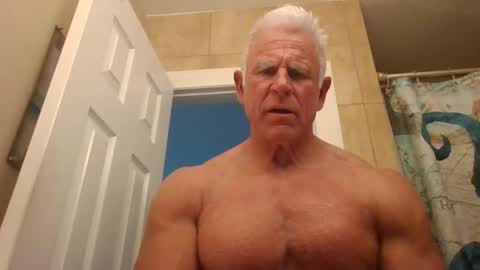 texasboy1978 online show from 12-24-24, 09:44