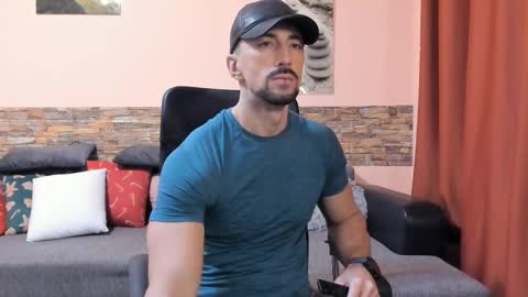 TexasHUNK online show from 02-13-25, 09:41