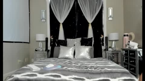 peachy online show from 12-13-25, 07:53