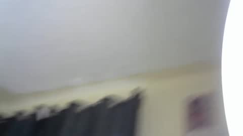 Snapshot of teyannah01 chatting on 09-12-25, 09:09 Tyennah online show from 09-12-25, 09:09