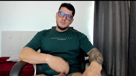 Snapshot of teylor_creed chatting on 11-22-25, 08:41 teylor creed online show from 11-22-25, 08:41