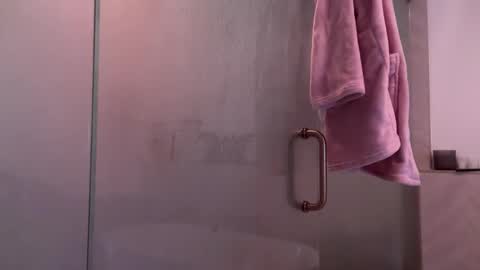 babygirlmami online show from 11-26-25, 09:27