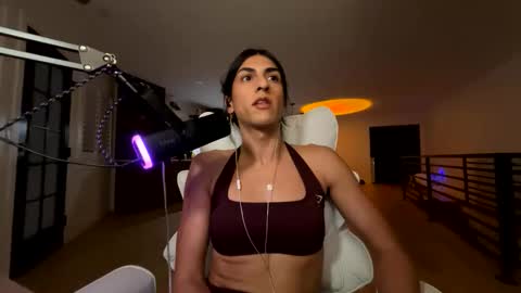 babygirlmami online show from 04-25-26, 08:06