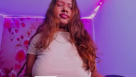 Andreina online show from 10-15-25, 09:48