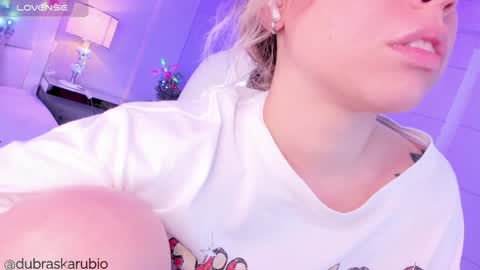 Thalia21 online show from 12-18-24, 11:02