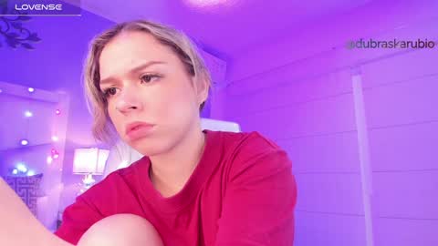 Thalia21 online show from 12-22-24, 05:12