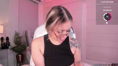 Thalia21 online show from 02-16-25, 04:53