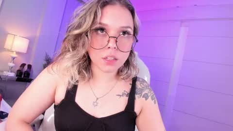 Thalia21 online show from 03-01-25, 08:02