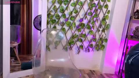 thalia  online show from 02-28-25, 06:21