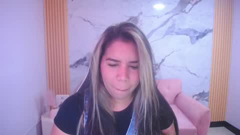 Snapshot of thalia_ch1 chatting on 03-14-26, 12:43 Thalia online show from 03-14-26, 12:43