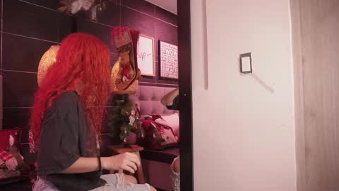 Thalia online show from 12-22-25, 12:57