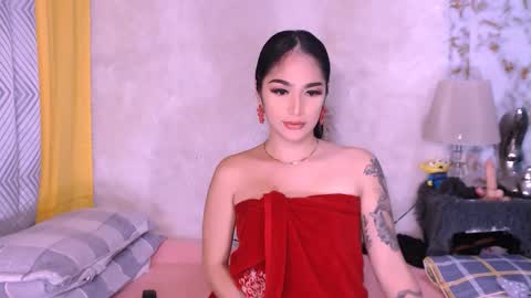 Thalia online show from 02-11-25, 12:27