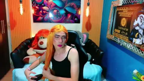 Snapshot of thamara_roberts chatting on 04-25-26, 01:41 thamara_roberts online show from 04-25-26, 01:41