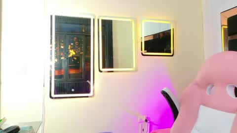 thamara_roberts online show from 07-28-26, 08:52