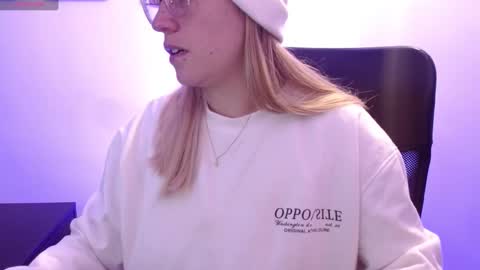   online show from 02-13-25, 02:31