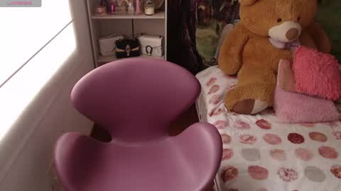   online show from 04-23-26, 06:43