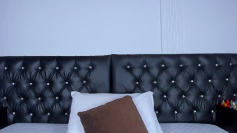 thara webstter online show from 10-21-25, 12:06