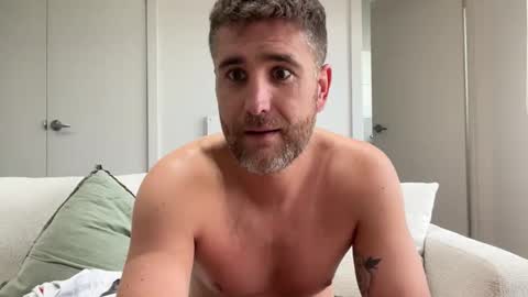 thataustralianguy11 online show from 03-12-26, 08:20