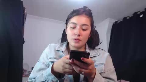   online show from 09-10-25, 03:45