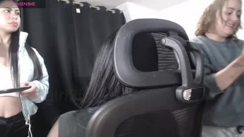   online show from 09-18-25, 02:30