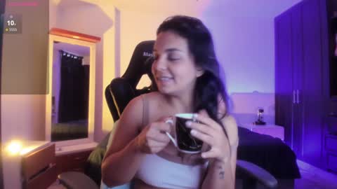 Paola online show from 01-18-25, 10:49