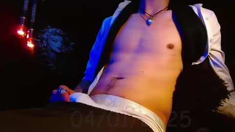 GIORGGIO online show from 01-07-25, 01:06