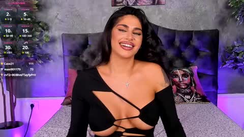 Snapshot of the_arabian_princess chatting on 02-14-25, 07:49 Aisha online show from 02-14-25, 07:49