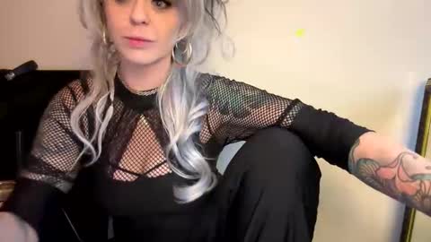 the_arctic_beaty online show from 04-12-26, 07:13