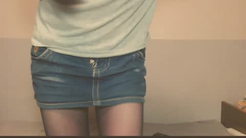 Eva online show from 09-19-25, 03:13