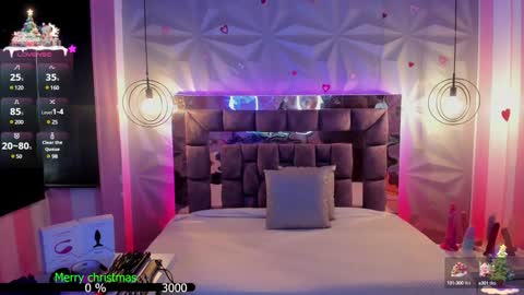 Snapshot of the_cat_girl_ chatting on 12-23-24, 06:48 i am Cat  online show from 12-23-24, 06:48
