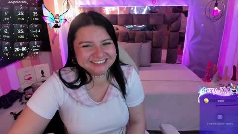 Snapshot of the_cat_girl_ chatting on 01-14-25, 12:54 i am Cat  online show from 01-14-25, 12:54