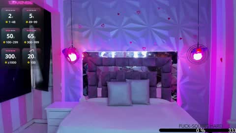 Snapshot of the_cat_girl_ chatting on 02-27-25, 08:09 i am Cat  online show from 02-27-25, 08:09
