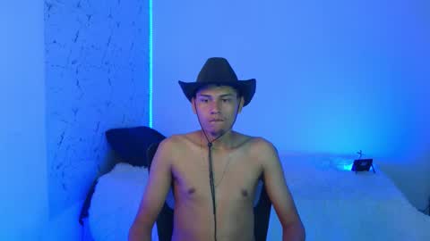 Snapshot of the_crack71 chatting on 11-28-25, 02:53 Sean OPry online show from 11-28-25, 02:53