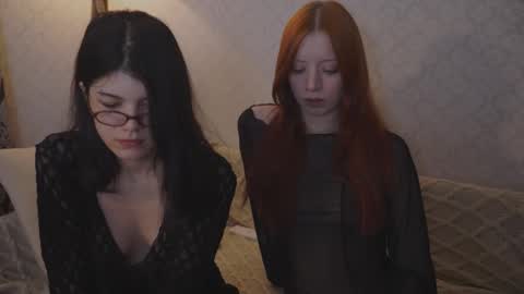 Snapshot of the_cure___ chatting on 10-29-25, 08:21 EllaLyn online show from 10-29-25, 08:21