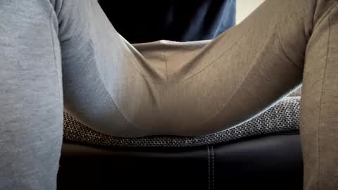 the_delicious_19 online show from 01-01-25, 12:00