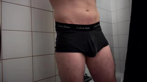 the_delicious_19 online show from 09-10-25, 09:09