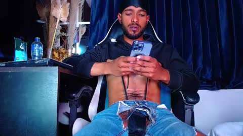 the dog lian online show from 03-26-26, 01:38