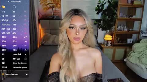 Snapshot of the_enchantressxx chatting on 12-05-24, 07:06 nabi butterfly online show from 12-05-24, 07:06