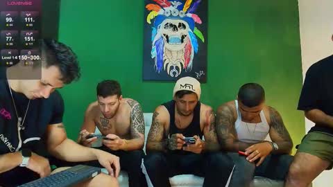 SCOTT  THEO  KAMERON  GENDERSON online show from 10-29-25, 02:36