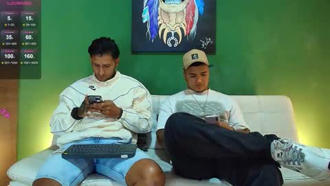 SCOTT  THEO  KAMERON  GENDERSON online show from 11-14-25, 12:31