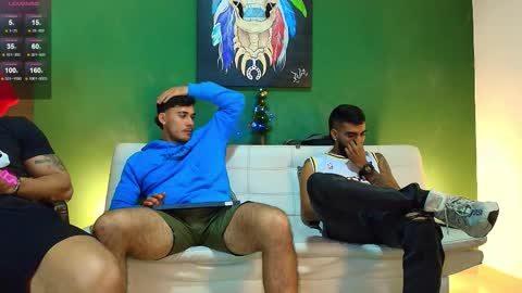 SCOTT  THEO  KAMERON  GENDERSON online show from 11-20-25, 02:12