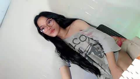 the_horny_bella online show from 04-25-26, 01:41