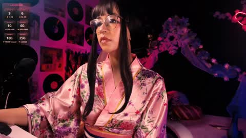 Snapshot of the_kitty_roxy chatting on 01-09-25, 09:48 ...  ... online show from 01-09-25, 09:48