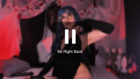 Snapshot of the_kitty_roxy chatting on 02-11-25, 08:48 ...  ... online show from 02-11-25, 08:48