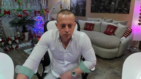 the_mann_69 online show from 12-25-24, 06:31