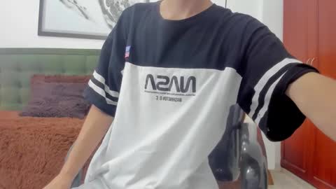   T H E    M A R K   K I N G online show from 01-09-26, 05:04