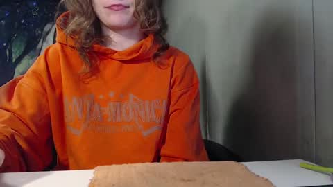 Ekye online show from 02-07-25, 01:43