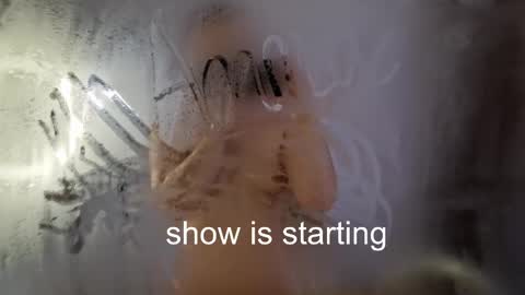 Snapshot of the_pussy_boulevard chatting on 05-24-26, 06:57 Anna online show from 05-24-26, 06:57