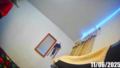 Sandra  3 online show from 11-07-25, 05:29