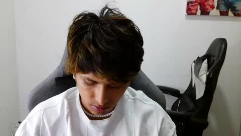 Danny online show from 04-27-26, 12:08
